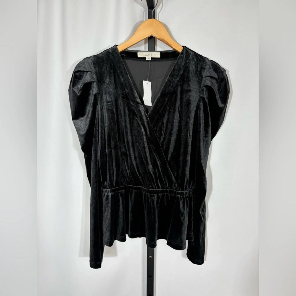 NWT LOFT | Velour Wrap Top Puff Sleeve Solid Black Size Medium